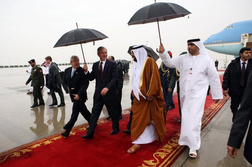 Sheikh Khalifa bin Zayed al-Nahyan with President George W Bush in 2008