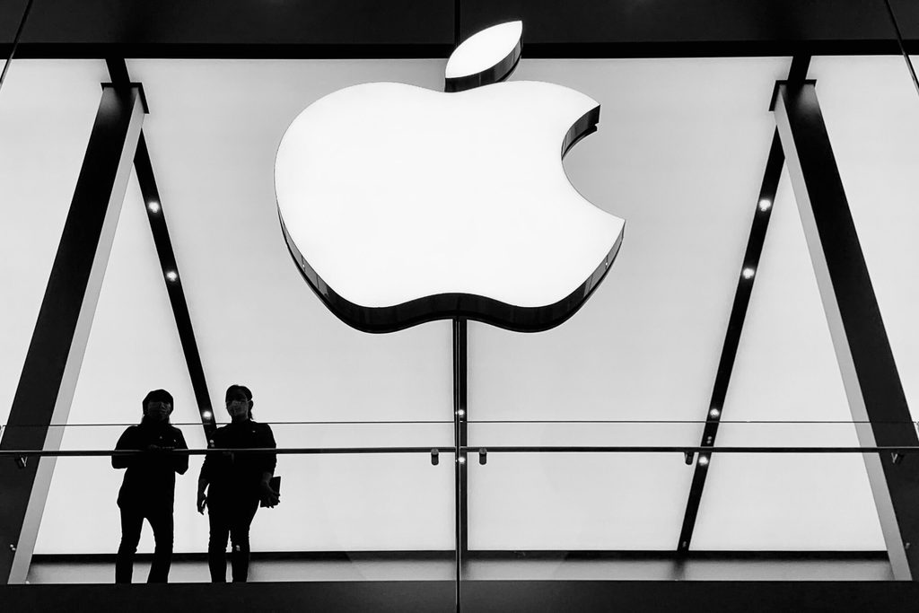 Apple's market capitalisation was over $10bn less than Saudi Aramco's