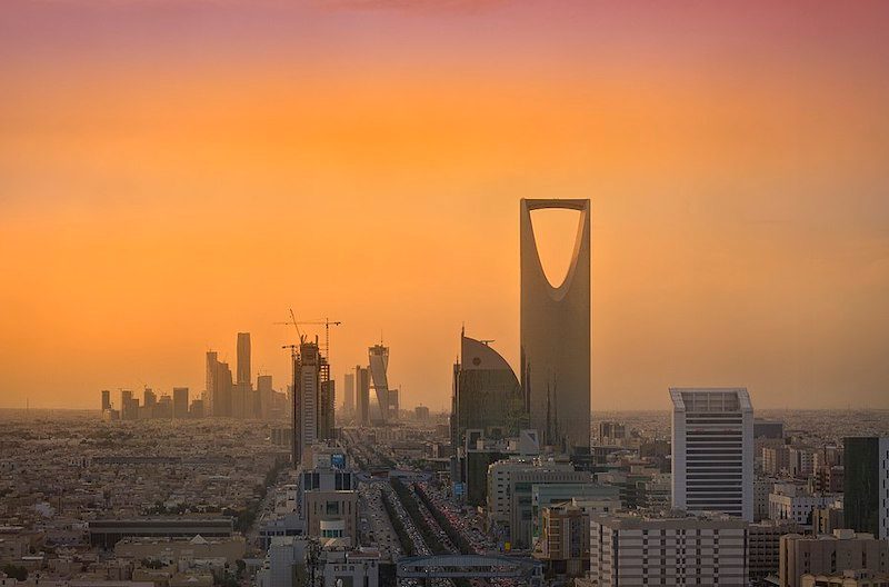 Saudi banks slowdown giga-projects