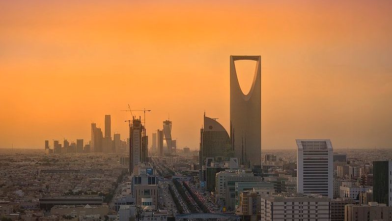 Saudi banks slowdown giga-projects