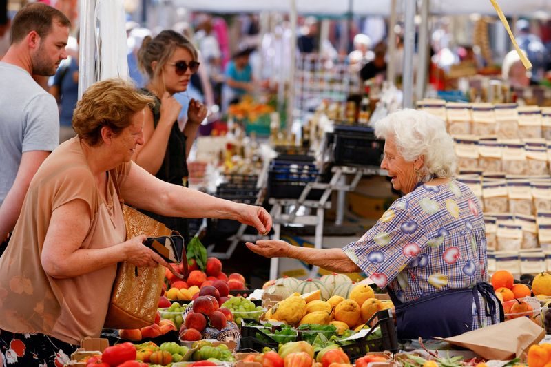 Person, Human, Market