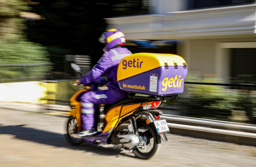 Motorbike, food delivery, Getir
