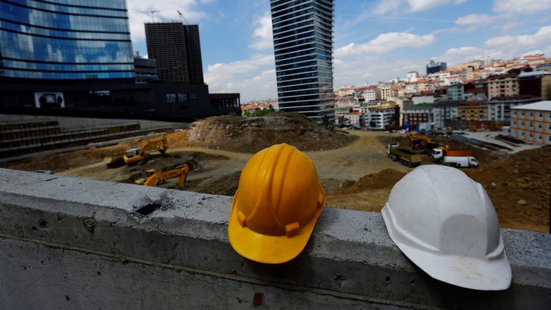 The number of people employed in Turkey’s construction sector hit 1.973 million between April and June