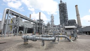 Carbon capture transports CO2 via pipelines to underground storage facilities