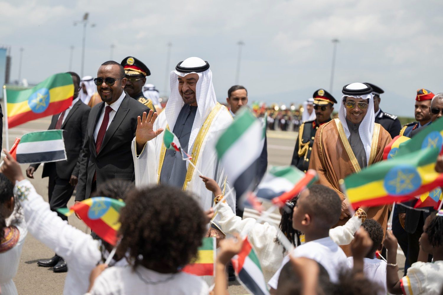 Sheikh Mohamed bin Zayed Al Nahyan, President of the United Arab Emirates (C), HE Abiy Ahmed, Prime Minister of Ethiopia and Sheikh Mansour bin Zayed Al Nahyan, UAE Vice President in Addis Ababa