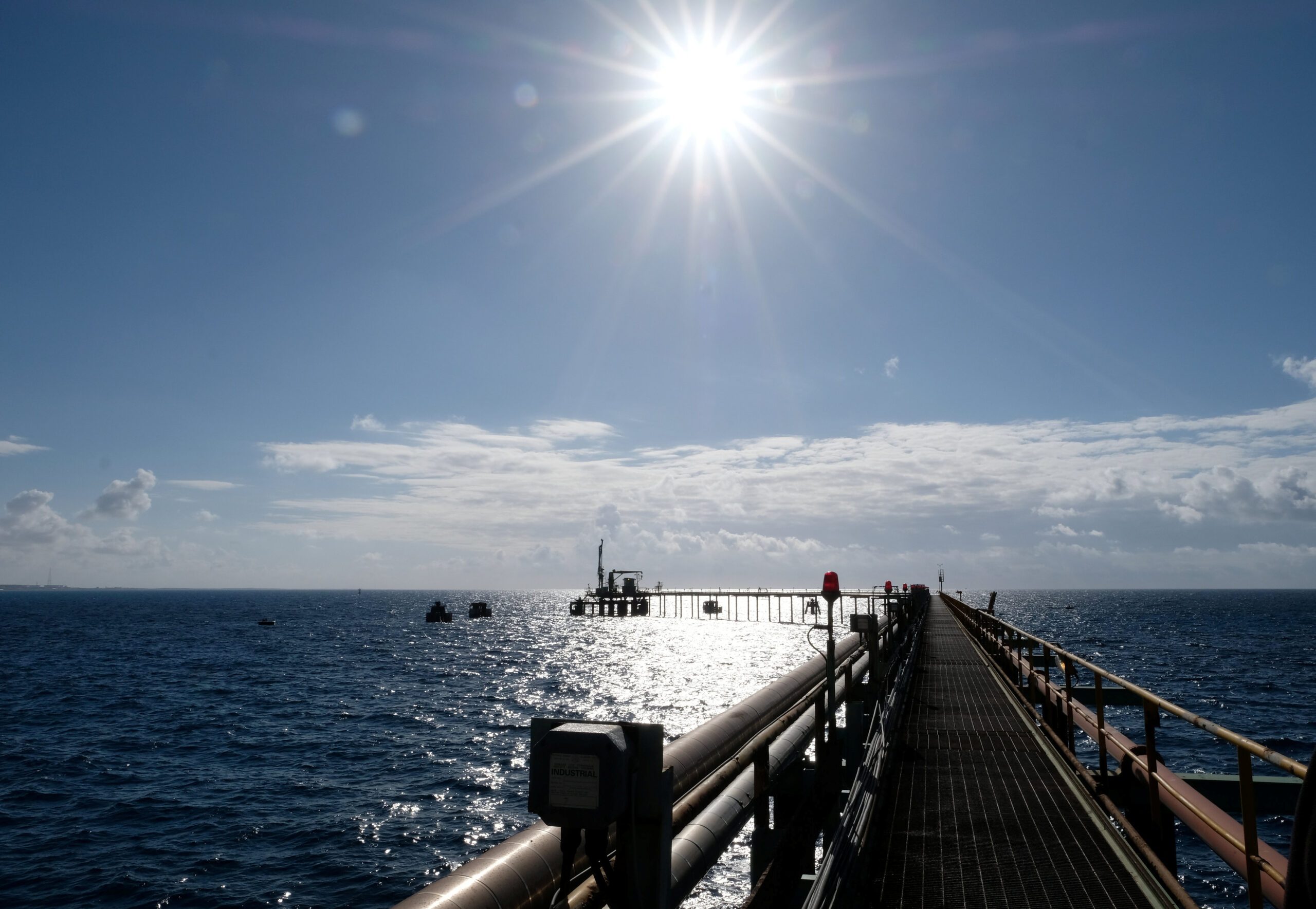 Pipelines at Libya's Zueitina oil terminal, which was forced to close by Hurricane Daniel