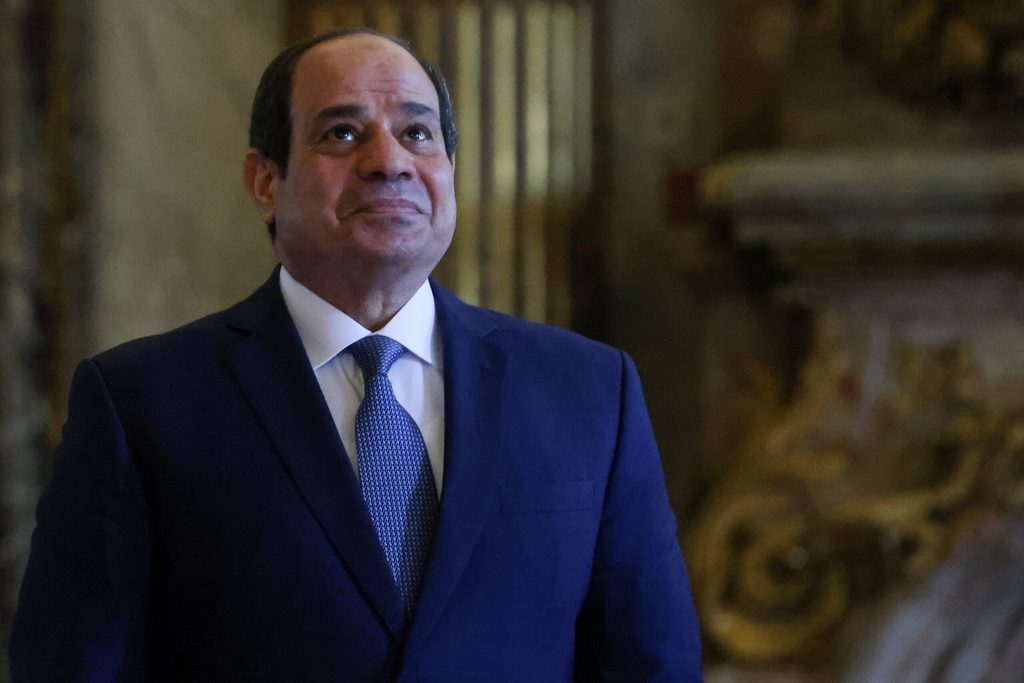 Egypt's President Abdel Fattah al Sisi will not want to devalue the pound