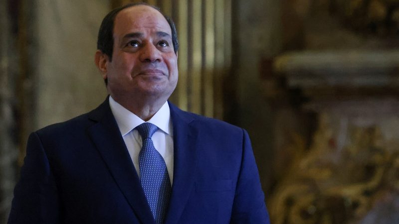 Egypt's President Abdel Fattah al Sisi will not want to devalue the pound