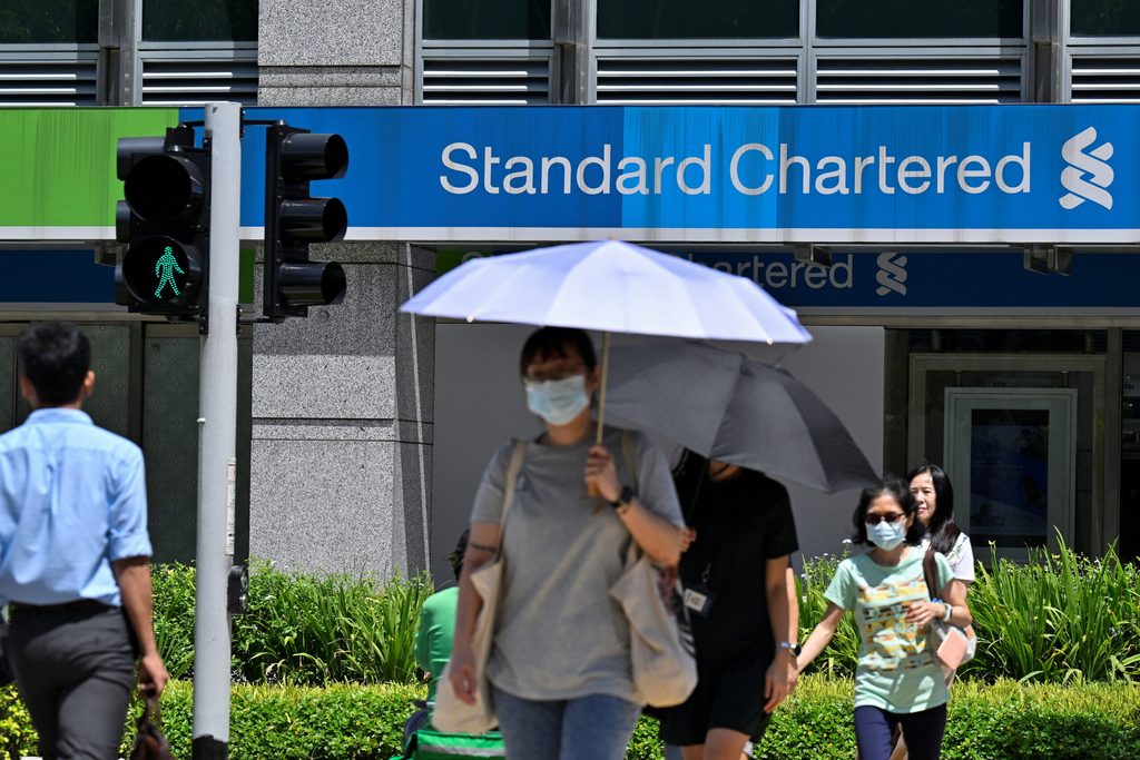 Standard Chartered bank in Singapore, from which the bank received 14% of its income in H1 2023