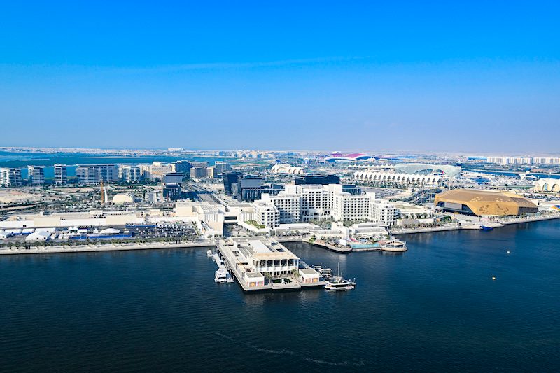 The solar PV project on Yas Bay waterfront is anticipated to offset 450 tonnes of carbon dioxide emissions per year