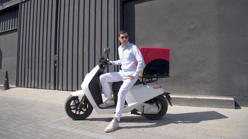 Last-mile delivery company Wize's co-founder and CEO, Alexander Lemzakov