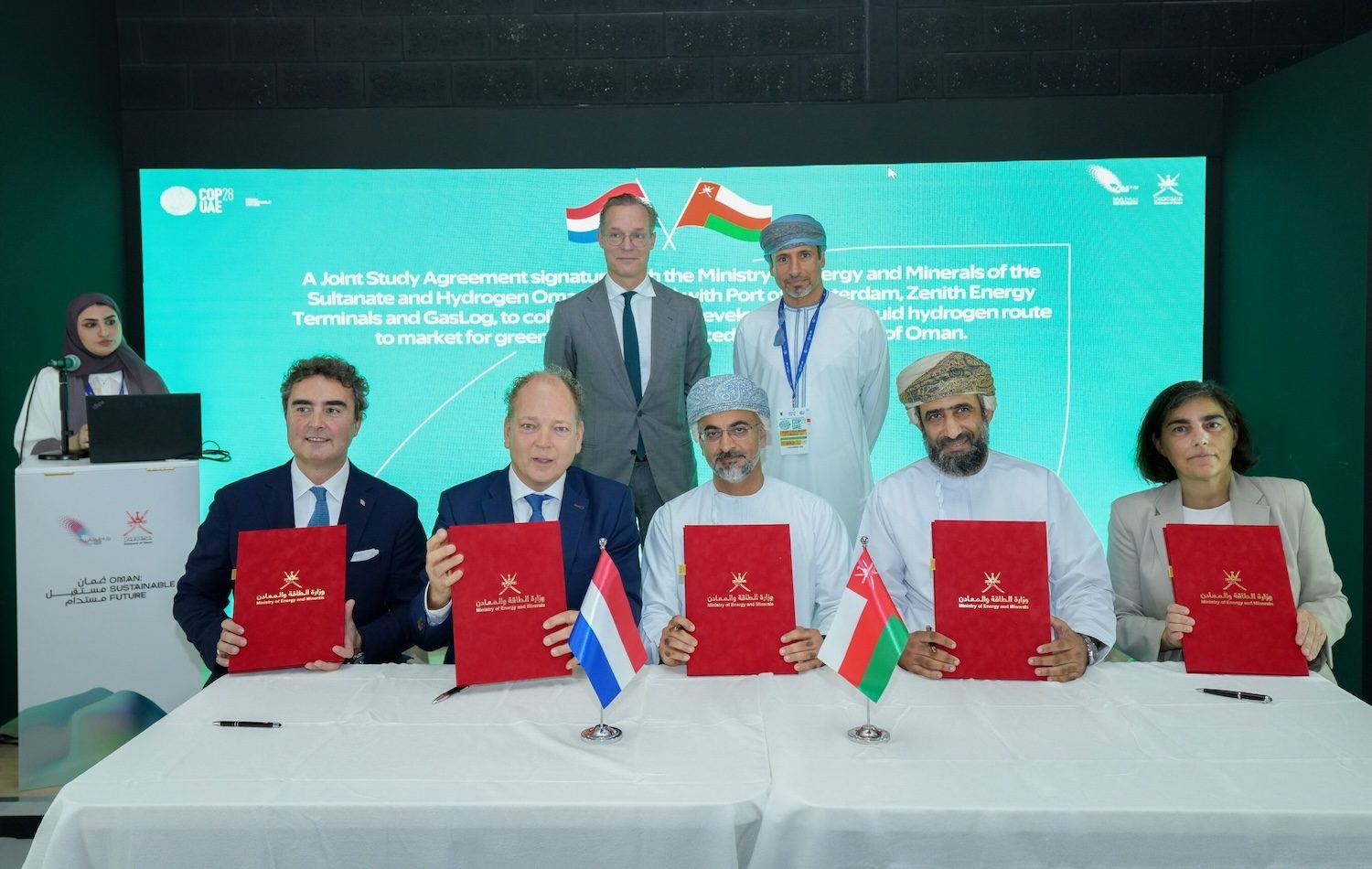 Oman has signed an agreement with Port of Amsterdam, Zenith Energy Terminals and GasLog to develop a green-hydrogen corridor between Oman and the Netherlands