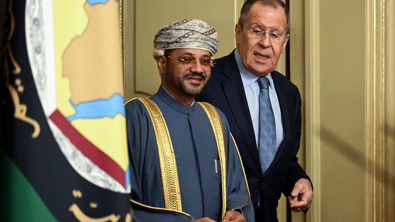 Russian foreign minister Sergei Lavrov and Oman's foreign minister Sayyid Badr Albusaidi at a GCC-Russia meeting. GCC members have relations with both blocs