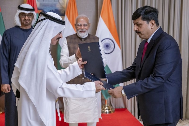 UAE president Sheikh Mohamed bin Zayed Al Nahyan and Indian prime minister Narendra Modi witness the signing of MoUs with DP World