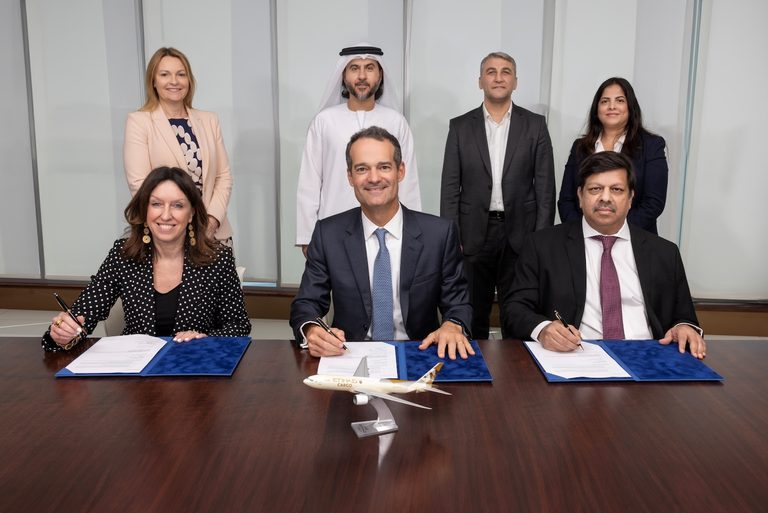 Elena Sorlini of Abu Dhabi Airports,  Antonoaldo Neves of Etihad Airways and Suresh Vaidhyanathan of Abu Dhabi Food Hub signed the three-way agreement with the aim of developing new trade routes