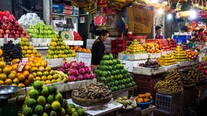 A fruit market in Phnom Penh. Cambodia hopes the Cepa will increase its fruit exports to the UAE