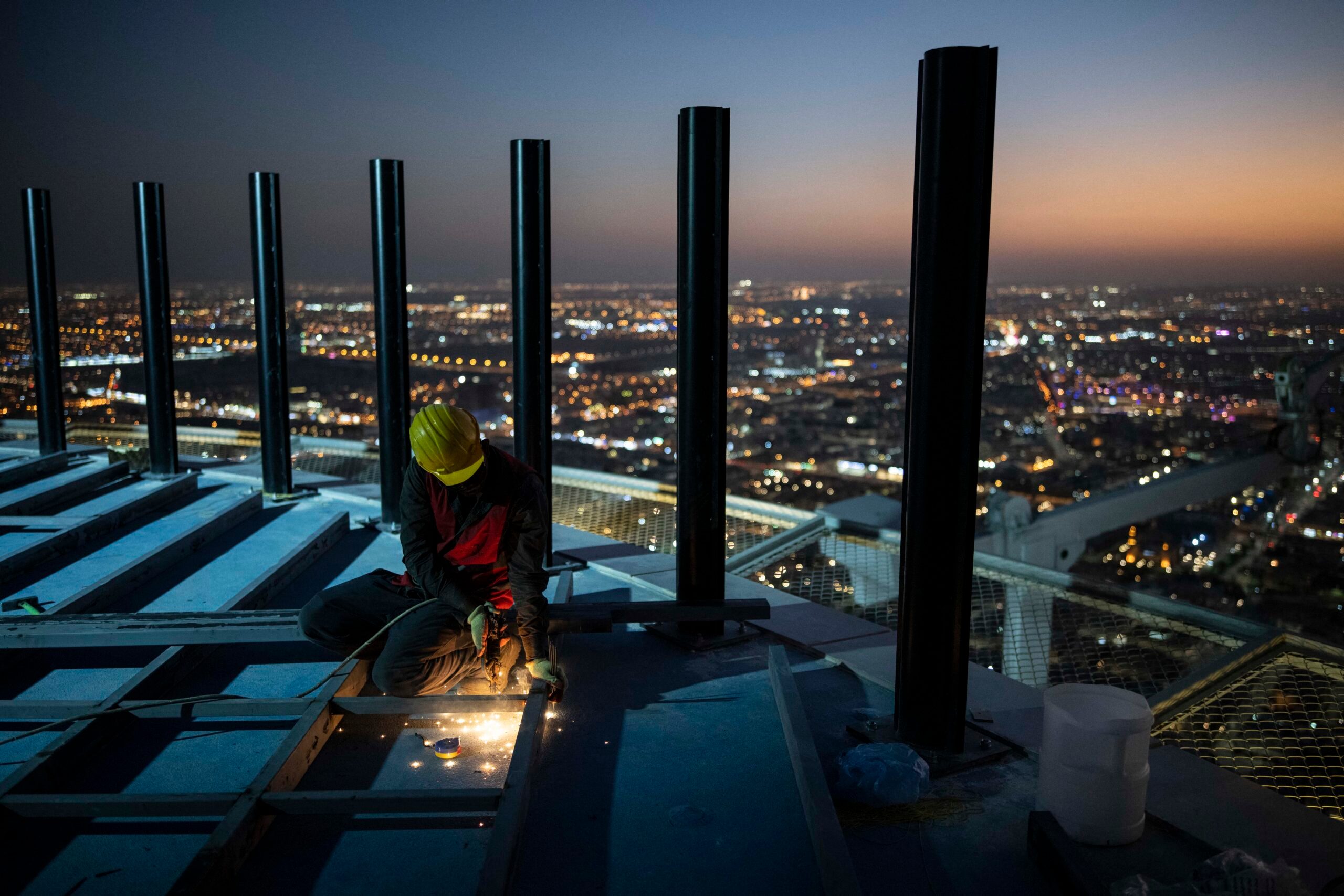 Riyadh's Majdoul Tower under construction. Saudi Arabia is trying to improve regulations around contracts and payments in the sector