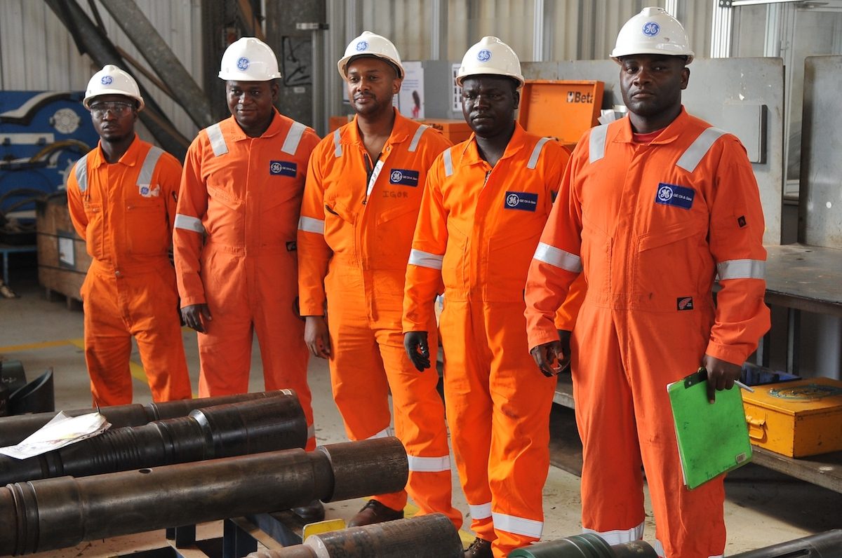 Angola uae