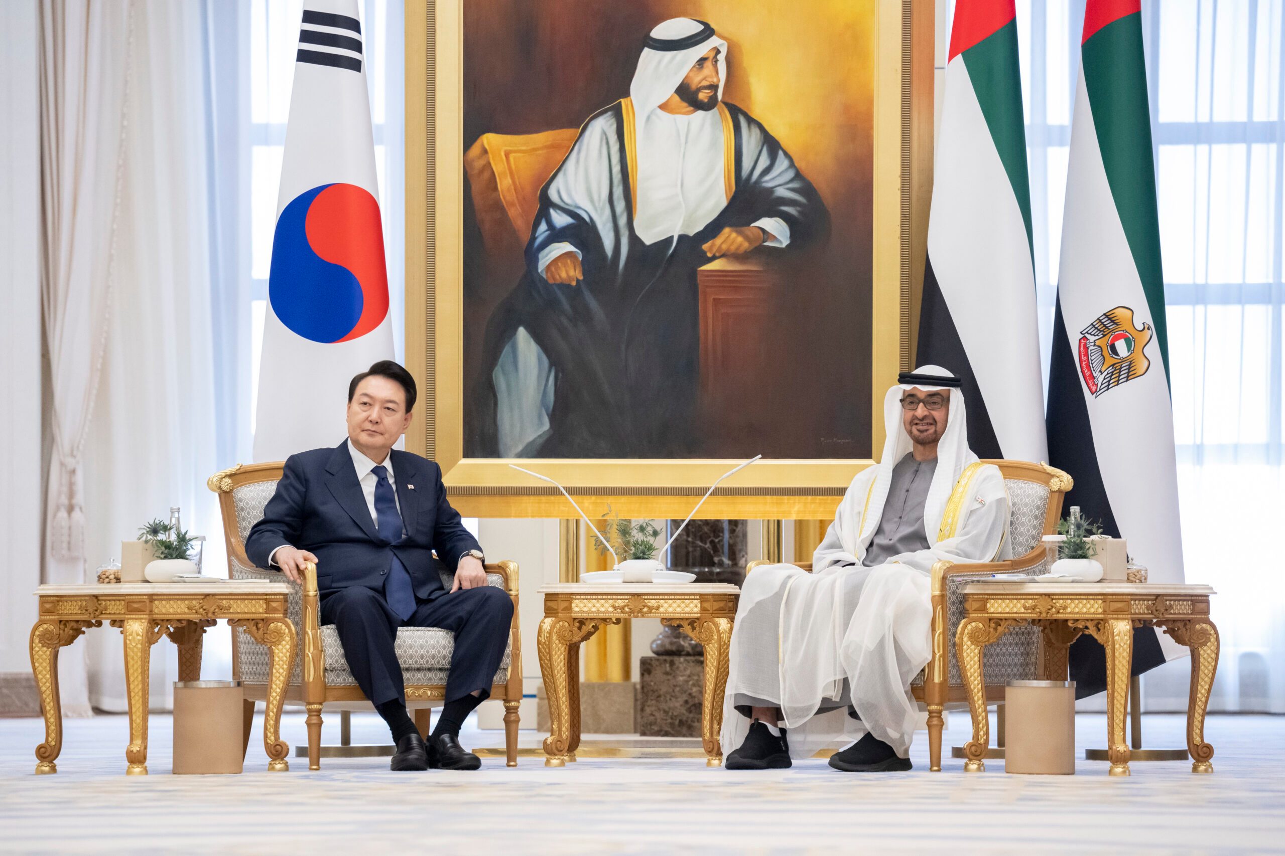 Korea and UAE presidents