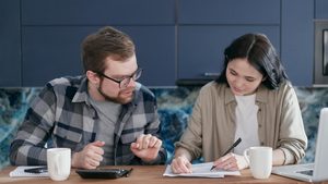 Mortgage holders in Dubai are facing rates increasing by more than 4 percentage points, sending monthly payments soaring
