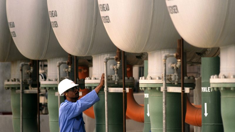 Methane strorage tanks at Ibn Sina refinery in Jubail. Saudi Arabia has pledged to ban routine methane flaring, as has the UAE