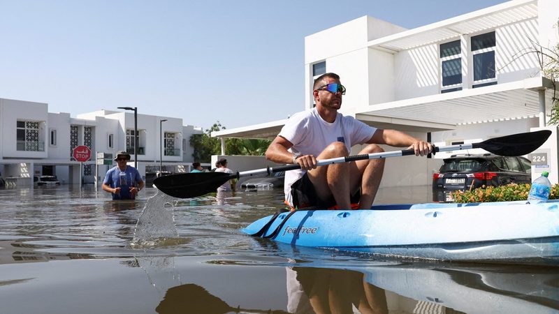 Dubai flooding clean-up