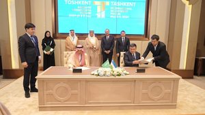 The power purchase agreement is isgned in the presence of Uzbek prime minister Abdulla Aripov and Saudi energy minister Prince Abdulaziz bin Salman Al Saud