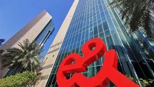 e& is not actively pursuing the buyout of the Dutch company United Group, said a company spokesperson