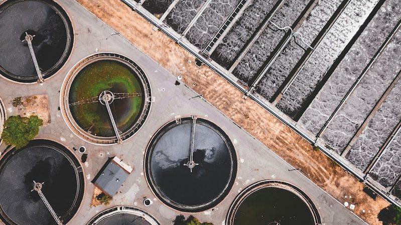 The project in Saudi Arabia's Al Khobar includes building a wastewater treatment plant with a capacity of 200,000 cubic meters per day