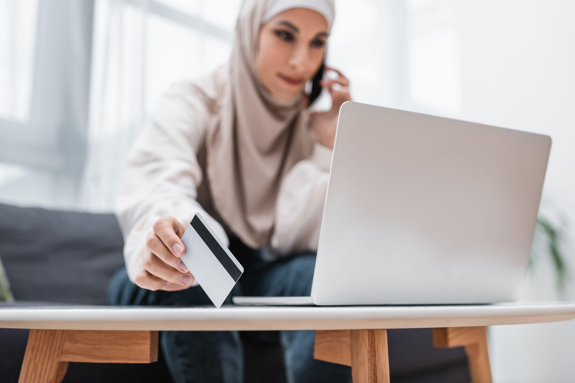 Conventional banks in the Gulf are attempting to address the needs of their underserved customers who only use one product