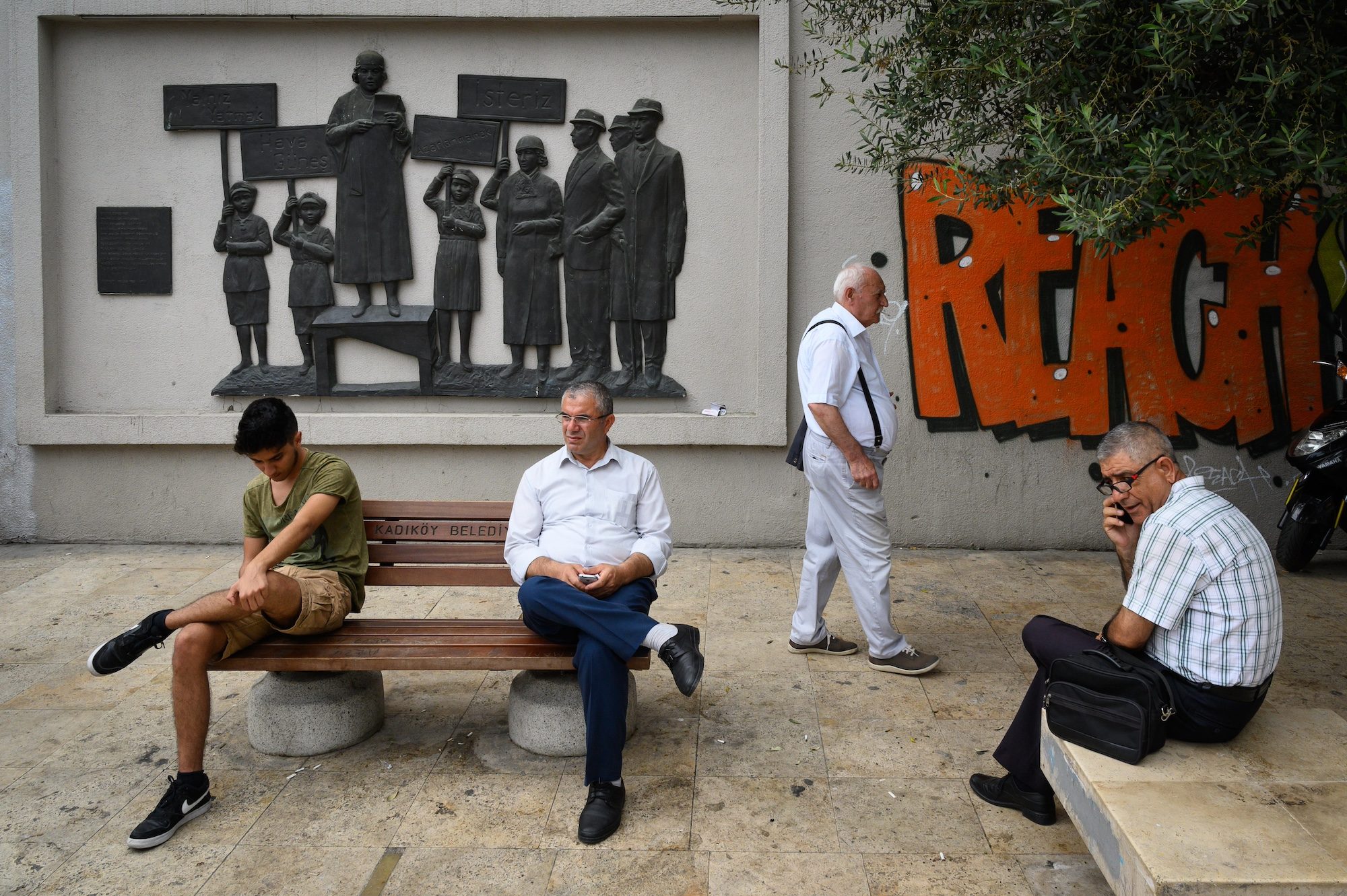 In a concession to the electorate, the legislation before parliament proposes a 25 percent increase in the payment to pensioners on the lowest rate of support