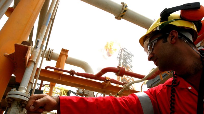 An Iranian oil production platform at the Soroush offshore fields