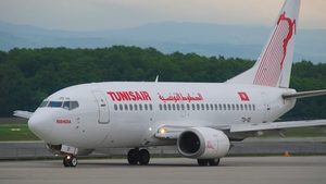 Aircraft, Airliner, Airplane