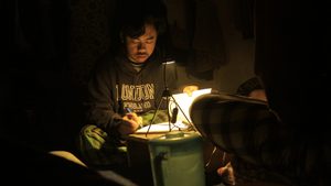 Blackouts are a common occurence across Egypt as the country wrestles with its energy crisis