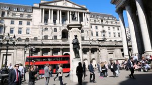 Threadneedle Street in the heart of London's financial district. Hargreaves Lansdown will delist once its sale is completed