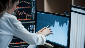 Carry traders are attracted by Turkey's high interest rates that allow them to profit on borrowed currencies