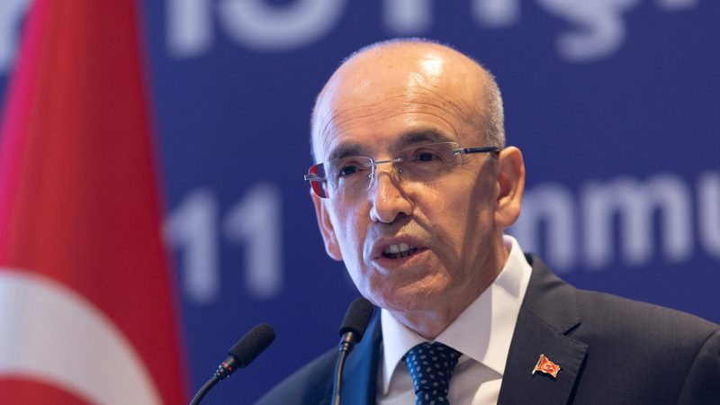 Turkish trade gap: treasury and finance minister Mehmet Şimşek said the result was a “significant step in managing one of the macroeconomic imbalances”.