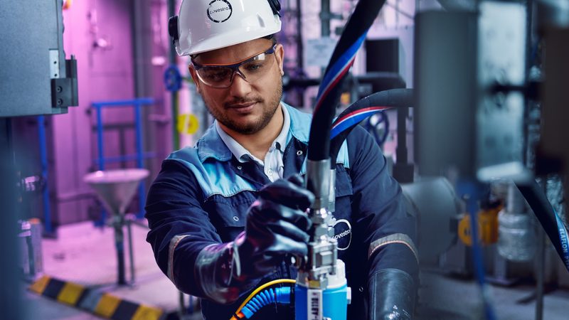 Adnoc covestro
