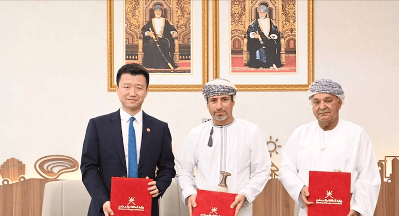 Officials at the contract signing ceremony. The agreement will expand production rates in area no. 15 in Oman's Al Dhahirah governorate
