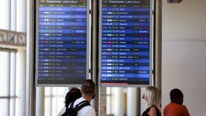 Gulf airlines, Gulf airlines conflict, Gulf conflict risk, Gulf flights cancelled rerouted