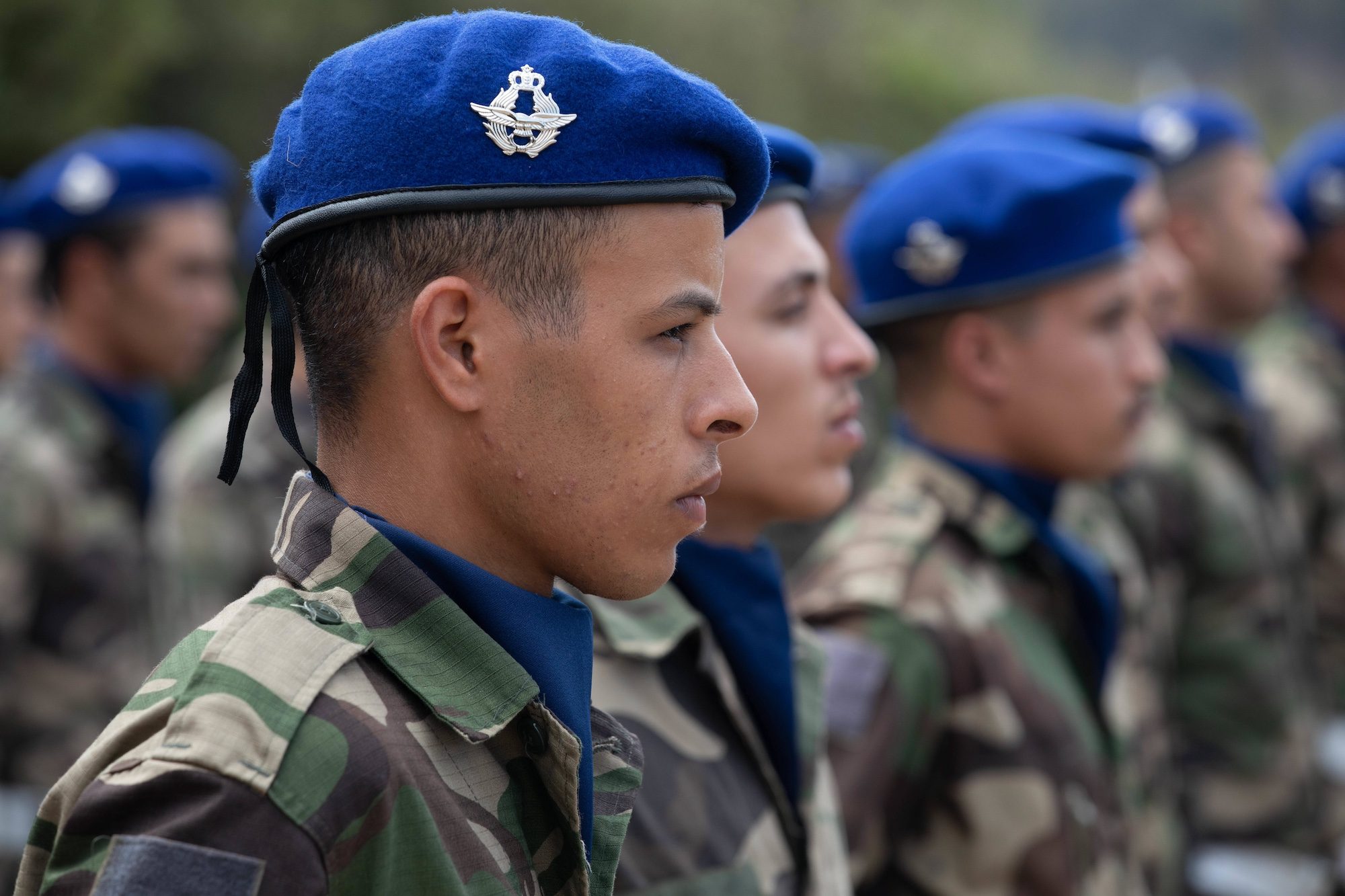 RECORD DATE NOT STATED Members of Royal Moroccan Armed Forces stand at attention during the visit of U.S. Army Maj. Gen. Michael Turley, adjutant general, Utah National Guard, and Moroccan officials, Sept. 21, 2022, in Kenitra, Morocco, during joint exercise Maroc Mantlet. The Royal Moroccan Armed Forces soldiers were part of the ceremony in conjunction with the distinguished visitor demonstrations. Maroc Mantlet benefits both the United States and Morocco in building a stronger partnership. Utah and Moroccan service members training and learning together improve security, professional relationships, and also tactics and techniques. Copyright: xpiemagsx dvidspieseptoct2022-22265 ACHTUNG AUFNAHMEDATUM GESCHƒTZTNo Use Switzerland. No Use Germany. No Use Japan. No Use Austria military