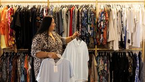 An employee at a textile factory in Istanbul; Turkstat figures show female unemployment levels for September at 12.3 percent