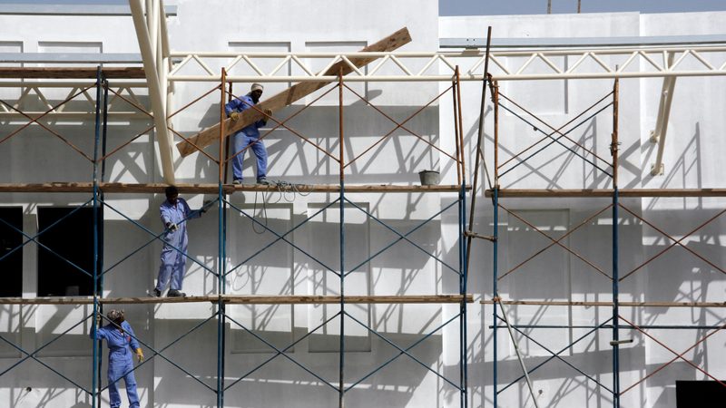 How to Erect Scaffolding Tower in Saudi Arabia: A Step-by-Step Guide