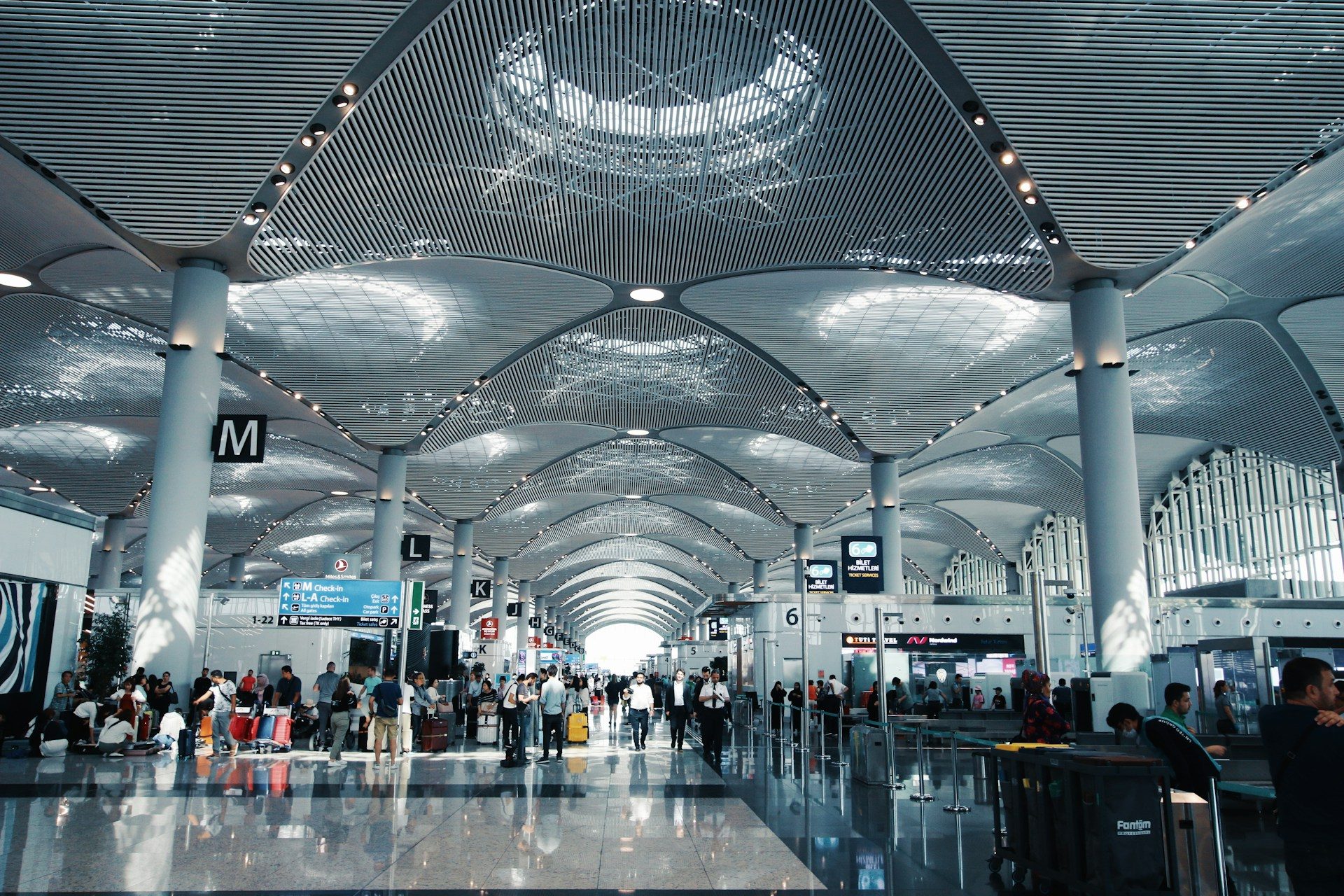 Istanbul Airport. The airport received an average of 1,401 daily flights last year