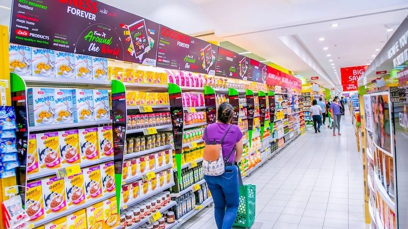 Lulu said net profit in the fourth quarter fell 57 percent to $65 million due to higher lease expenses in Saudi Arabia and Qatar