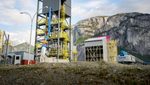 Carbon Engineering Direct Air Capture (DAC) carbon capture plant with the Squamish Chief mountain in the background.