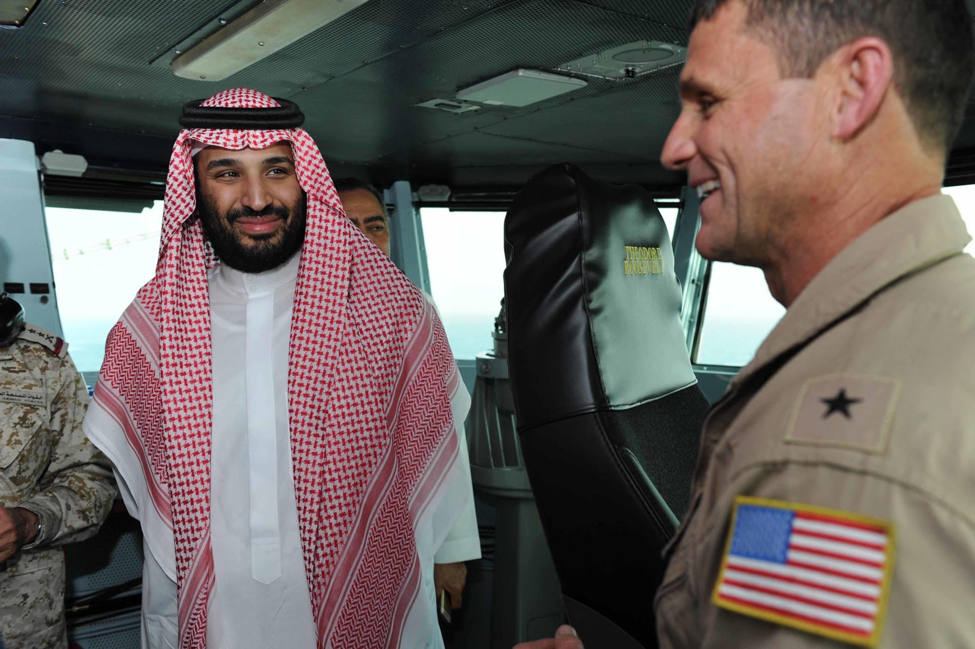 Saudi Crown Prince Mohammed Bin Salman with a US soldier