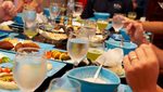 Throughout Saudi Arabia, restaurants deftly adapt to Ramadan, shifting operations to open just before sunset and remaining busy into the early morning hours