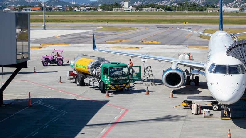 Jet fuel costs are a substantial outlay for airlines but falling oil prices may bring them down