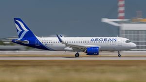 Greece aims to attract more visitors throughout the year, signing a deal with Emirates that includes a codeshare with Aegean Airlines to expand travel options